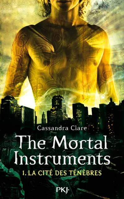 Couverture de « The Mortal Instruments T.1 - La Cité des Ténèbres »