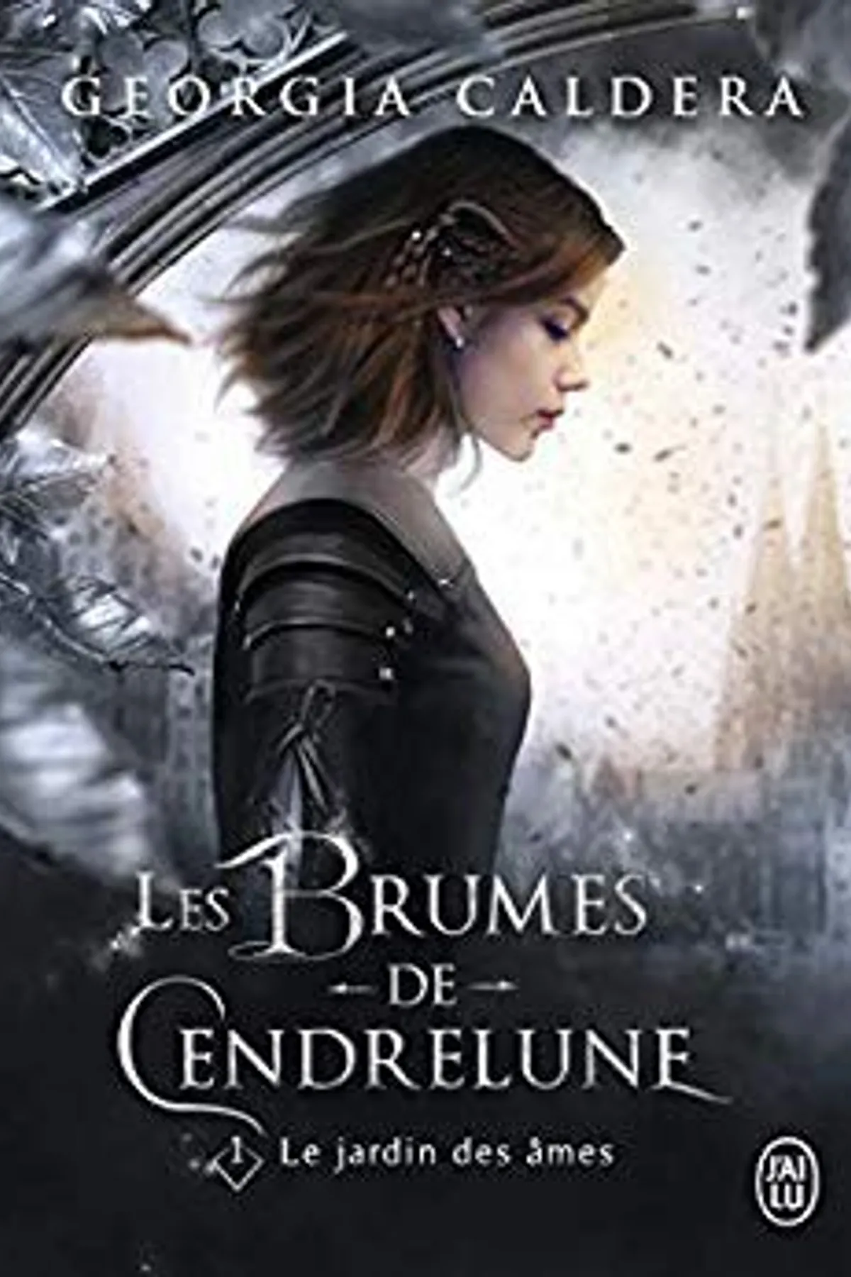 Couverture de « Les brumes de Cendrelune Tome 1 - Le jardin des âmes »