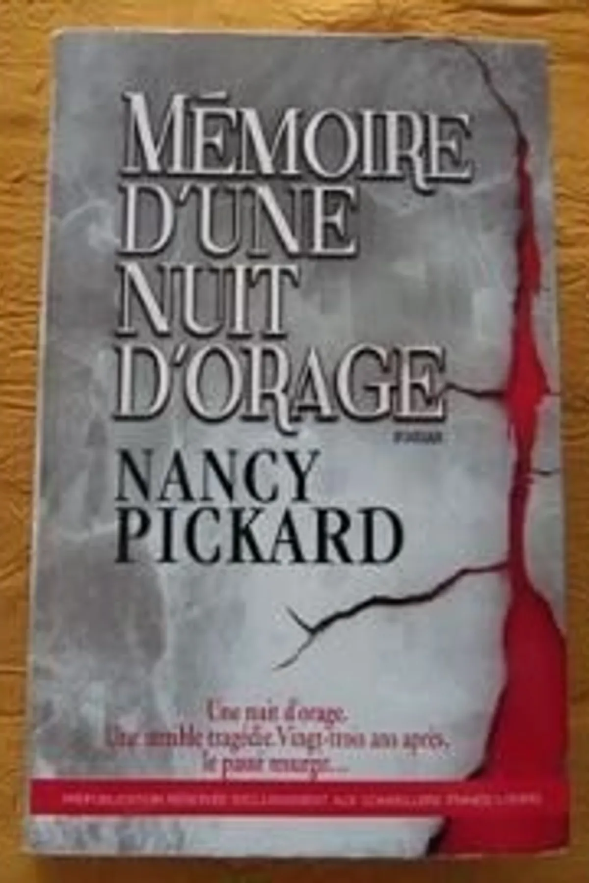 Couverture de « Mémoire d'une nuit d'orage »
