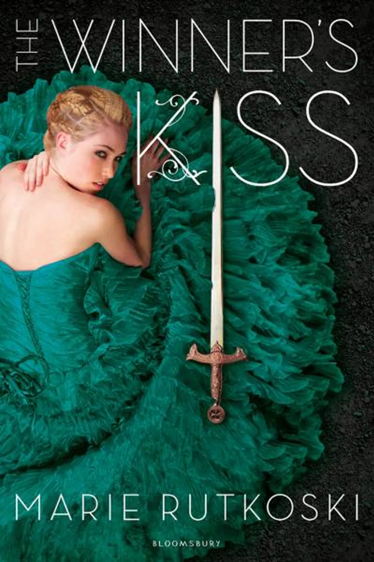 Couverture de « The Winner’s Kiss (The Winner's Curse #3) »