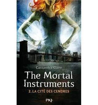 Couverture de The Mortal Instruments, tome 2 : La cité des cendres, Cassandra Clare